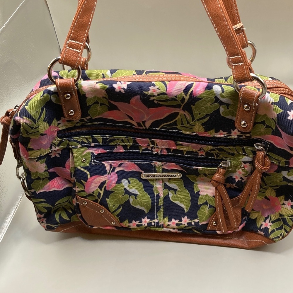Stone Mountain USA Floral Shoulder Bag Stone Mountain USA Silver Hardware